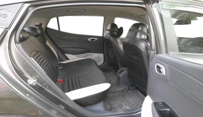 2024 Hyundai GRAND I10 NIOS SPORTZ 1.2 KAPPA VTVT, Petrol, Manual, 29,482 km, interior