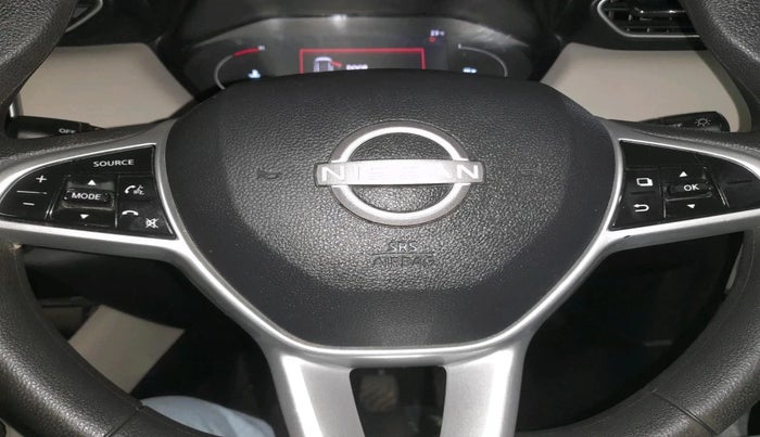 2024 Nissan MAGNITE XV MT, Petrol, Manual, 34,000 km, interior