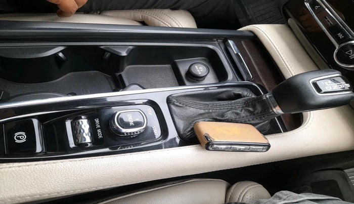 2017 Volvo XC 90 D5 Inscription, Diesel, Automatic, 1,45,933 km, interior