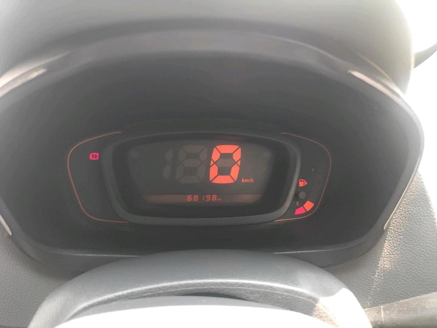 2016 Renault Kwid RXT 0.8, Petrol, Manual, 68,198 km, interior