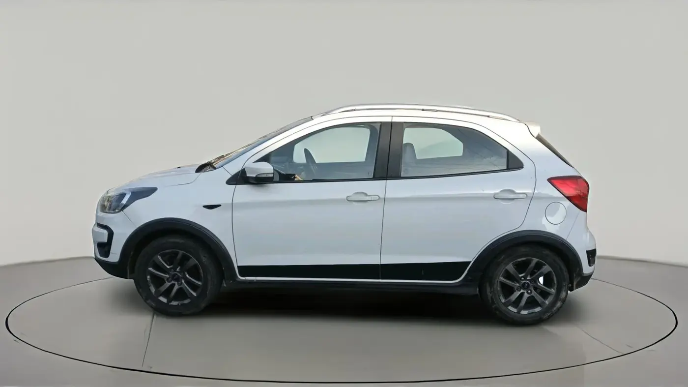 2018 Ford FREESTYLE TITANIUM 1.5 DIESEL, Diesel, Manual, 1,30,977 km, exterior