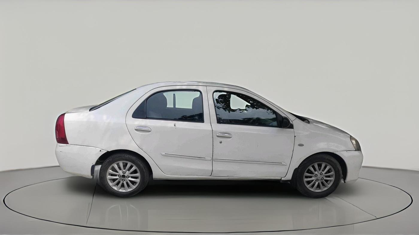 2013 Toyota Etios VD, Diesel, Manual, 2,77,796 km, exterior
