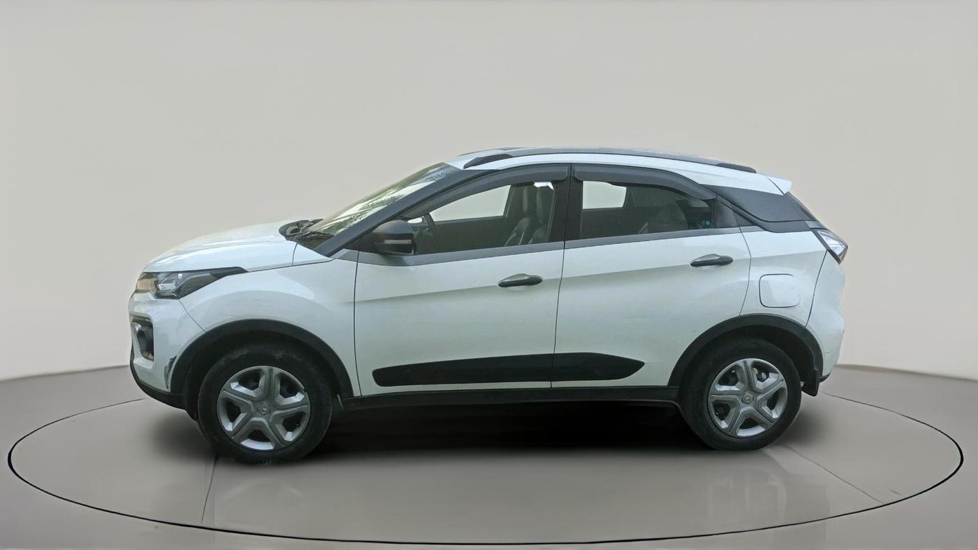 2022 Tata NEXON XMA SUNROOF DIESEL, Diesel, Automatic, 63,078 km, exterior