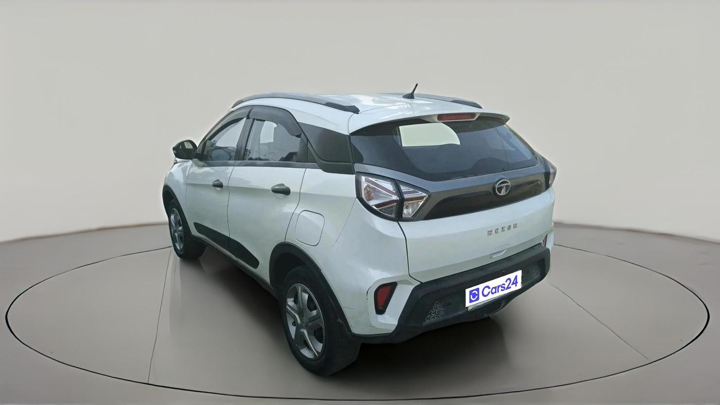2022 Tata NEXON XMA SUNROOF DIESEL, Diesel, Automatic, 63,078 km, exterior