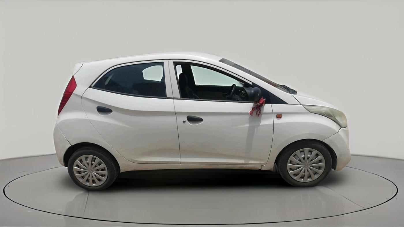 2014 Hyundai Eon ERA +, Petrol, Manual, 1,31,670 km, exterior