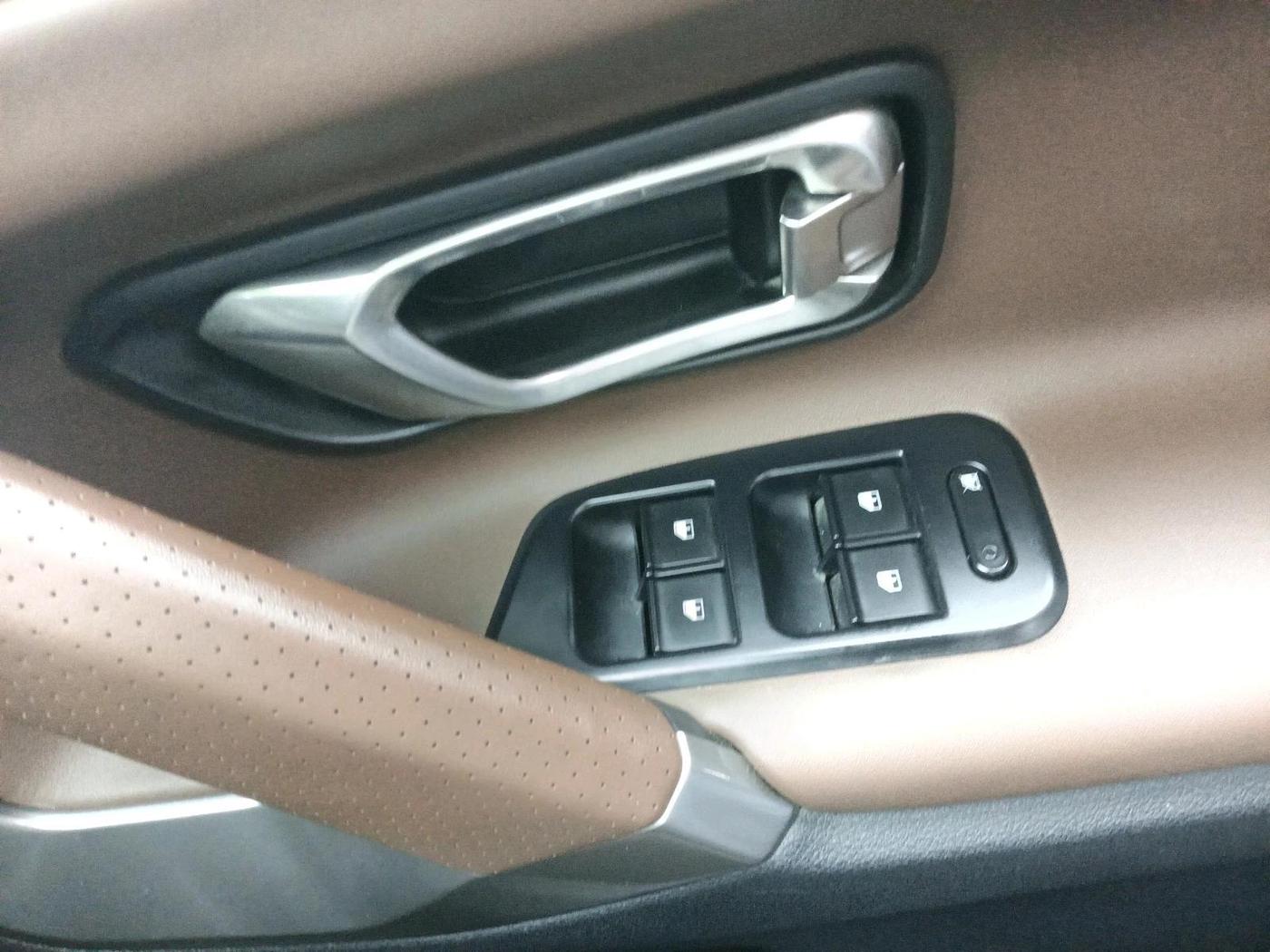 2022 Tata Harrier XZA PLUS 2.0L DUAL TONE, Diesel, Automatic, 52,246 km, interior