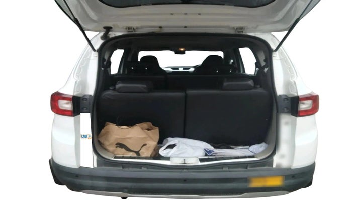 2020 Renault TRIBER RXZ AMT, Petrol, Automatic, 66,849 km, exterior