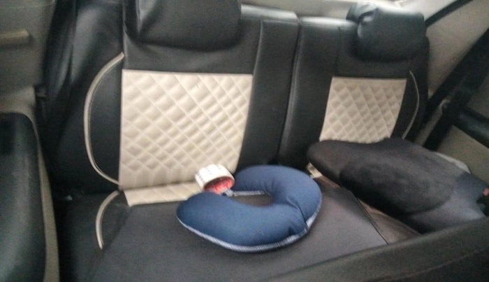 2020 Renault TRIBER RXZ AMT, Petrol, Automatic, 66,849 km, interior