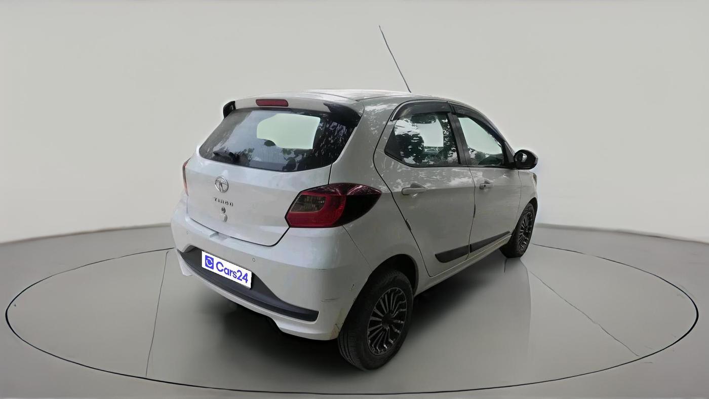 2020 Tata Tiago XZ PETROL, CNG, Manual, 79,251 km, exterior