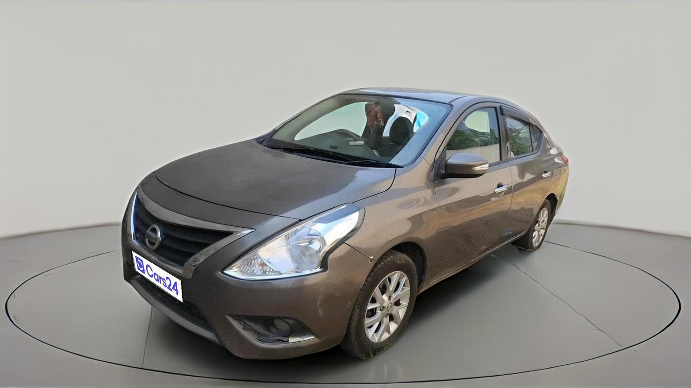 2015 Nissan Sunny XV DIESEL, Diesel, Manual, 1,59,744 km, exterior