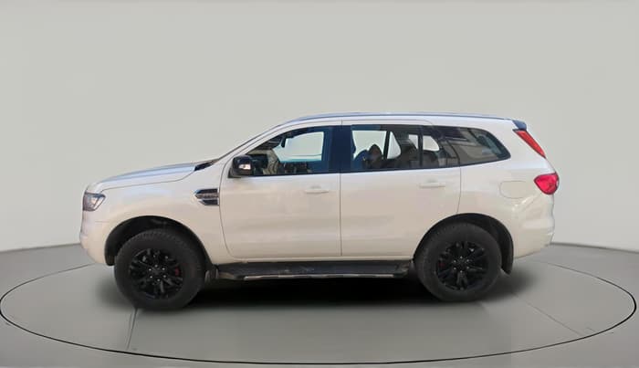 2016 Ford Endeavour TREND 2.2 4X2 AT, Diesel, Automatic, 1,28,500 km, exterior