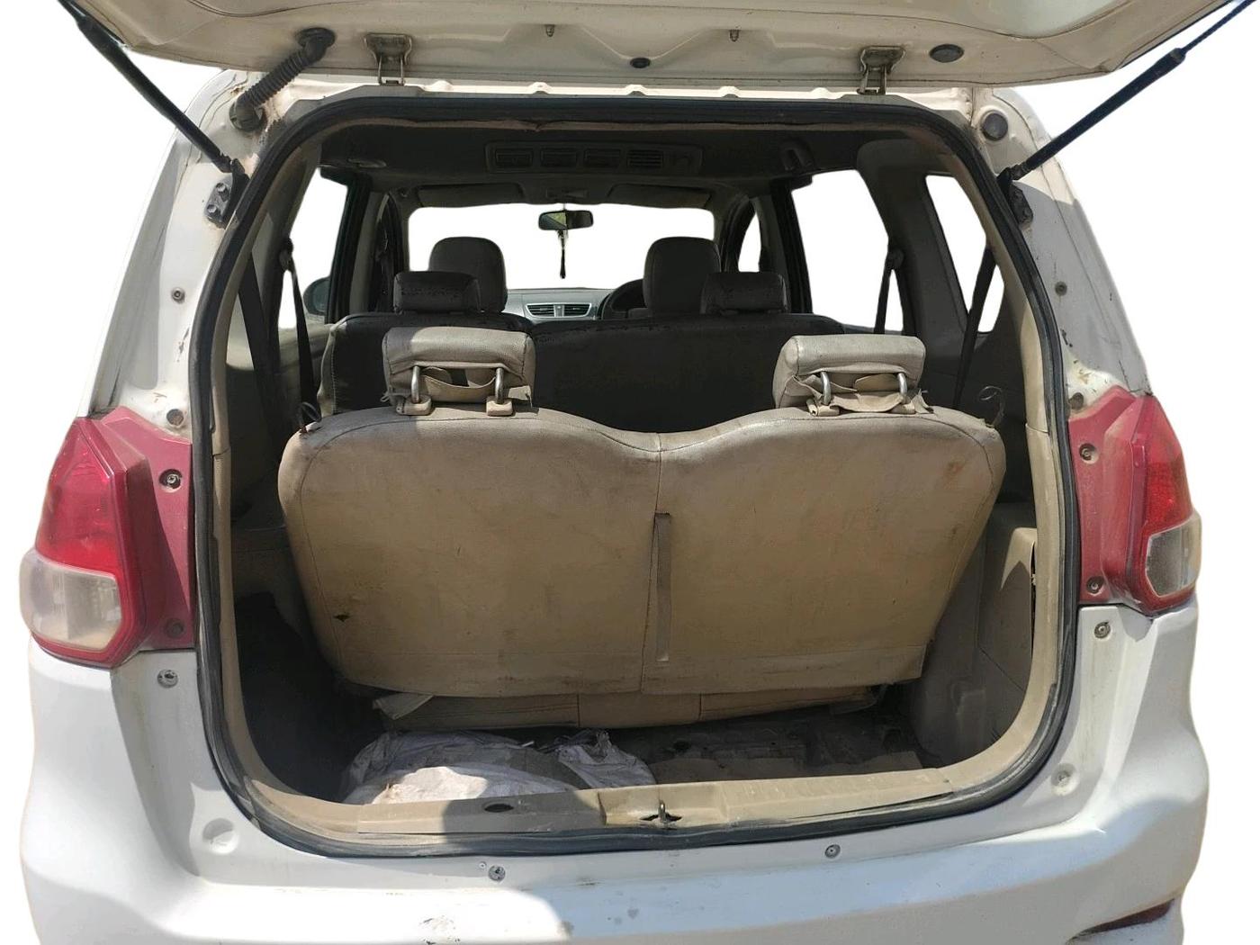 2013 Maruti Ertiga VDI, Diesel, Manual, 3,01,653 km, exterior