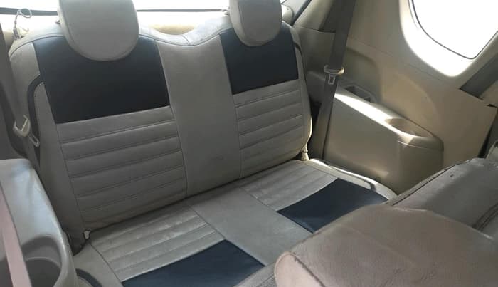 2013 Maruti Ertiga VDI, Diesel, Manual, 3,01,653 km, interior