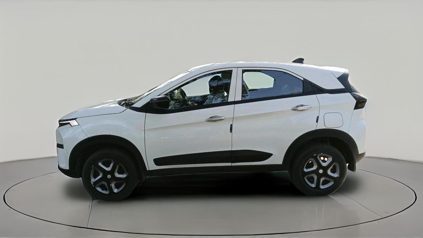 2024 Tata NEXON SMART+ 1.2 PETROL, Petrol, Manual, 30,486 km, exterior
