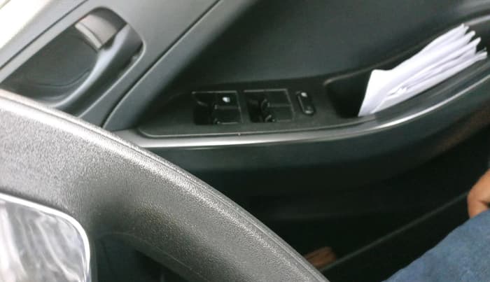 2024 Tata NEXON SMART+ 1.2 PETROL, Petrol, Manual, 30,486 km, interior