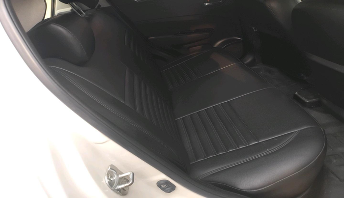 2013 Maruti Swift VDI, Diesel, Manual, 1,14,962 km, interior
