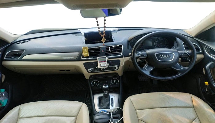 2015 Audi Q3 35 TDI Quattro, Diesel, Automatic, 1,29,329 km, interior