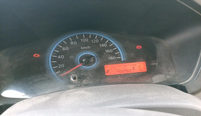 2016 Datsun Redi Go T (O), Petrol, Manual, 48,252 km, interior
