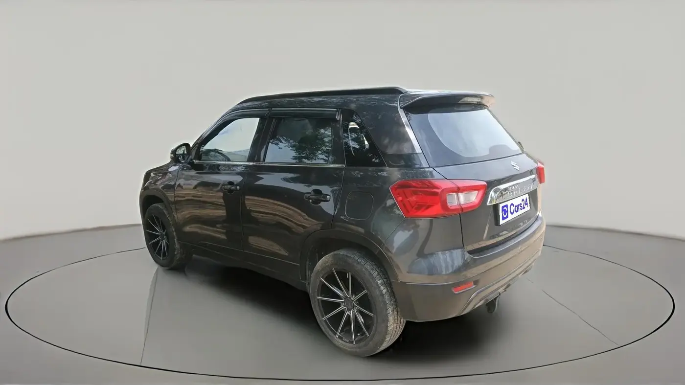 2021 Maruti Vitara Brezza LXI, Petrol, Manual, 1,03,850 km, exterior
