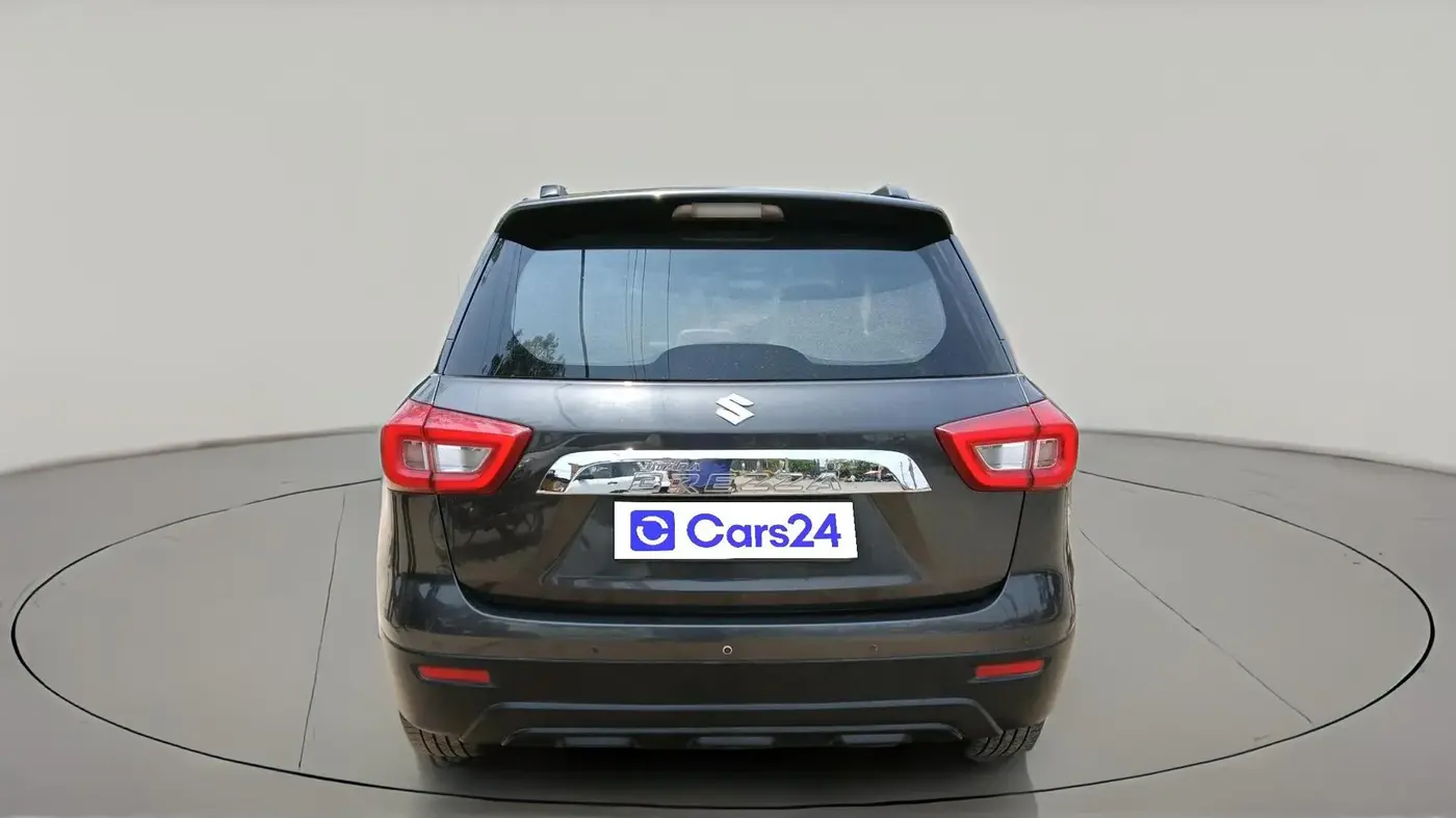 2021 Maruti Vitara Brezza LXI, Petrol, Manual, 1,03,850 km, exterior