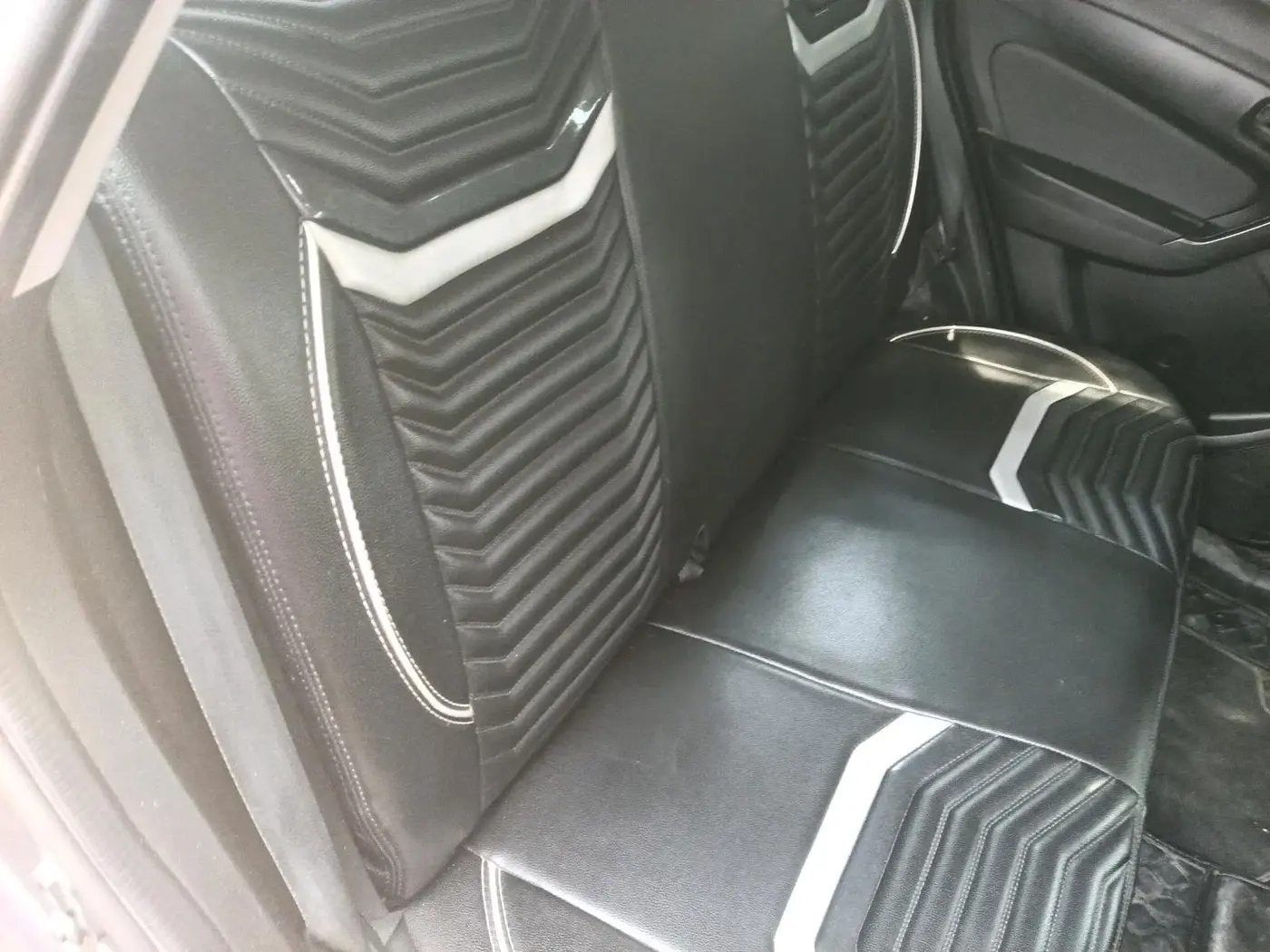 2021 Maruti Vitara Brezza LXI, Petrol, Manual, 1,03,850 km, interior