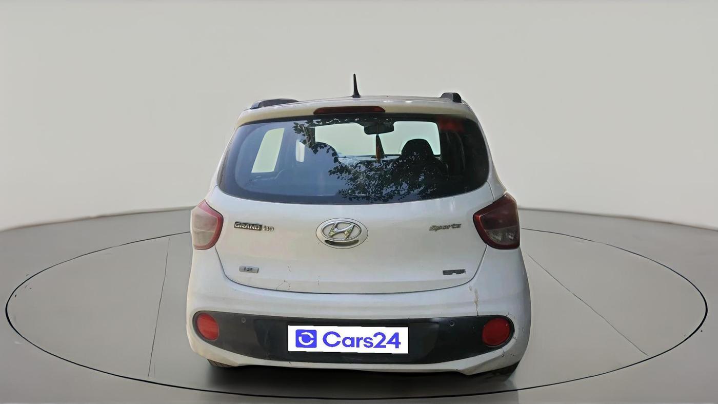 2017 Hyundai Grand i10 SPORTZ (O) 1.2 KAPPA VTVT, CNG, Manual, 98,159 km, exterior