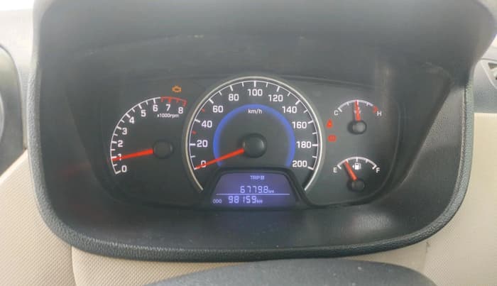 2017 Hyundai Grand i10 SPORTZ (O) 1.2 KAPPA VTVT, CNG, Manual, 98,159 km, interior