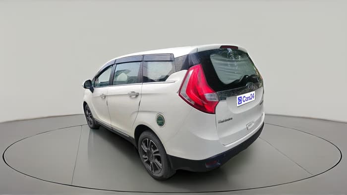 2018 Mahindra MARAZZO M8 7 STR, Diesel, Manual, 1,21,081 km, exterior