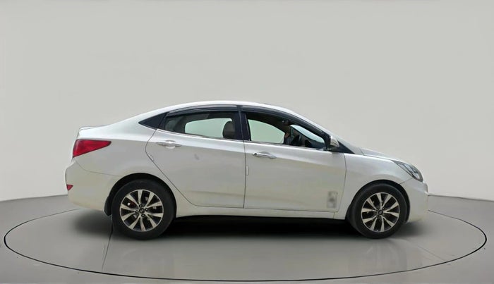 2014 Hyundai Verna FLUIDIC 1.6 CRDI SX, Diesel, Manual, 1,18,431 km, exterior