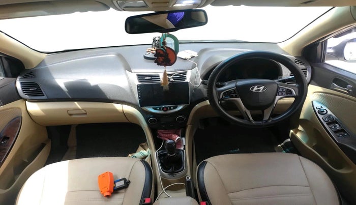 2014 Hyundai Verna FLUIDIC 1.6 CRDI SX, Diesel, Manual, 1,18,431 km, interior