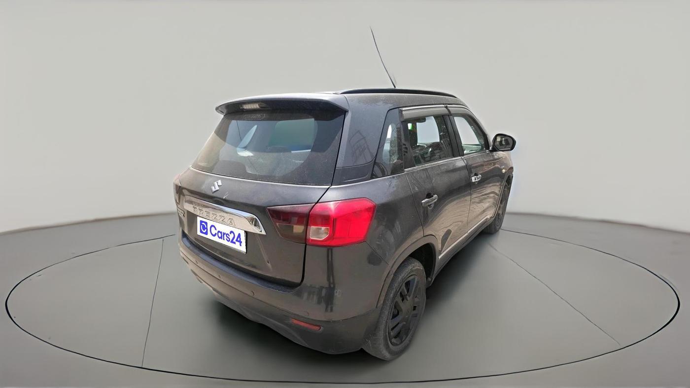 2016 Maruti Vitara Brezza VDI (O), Diesel, Manual, 1,35,678 km, exterior