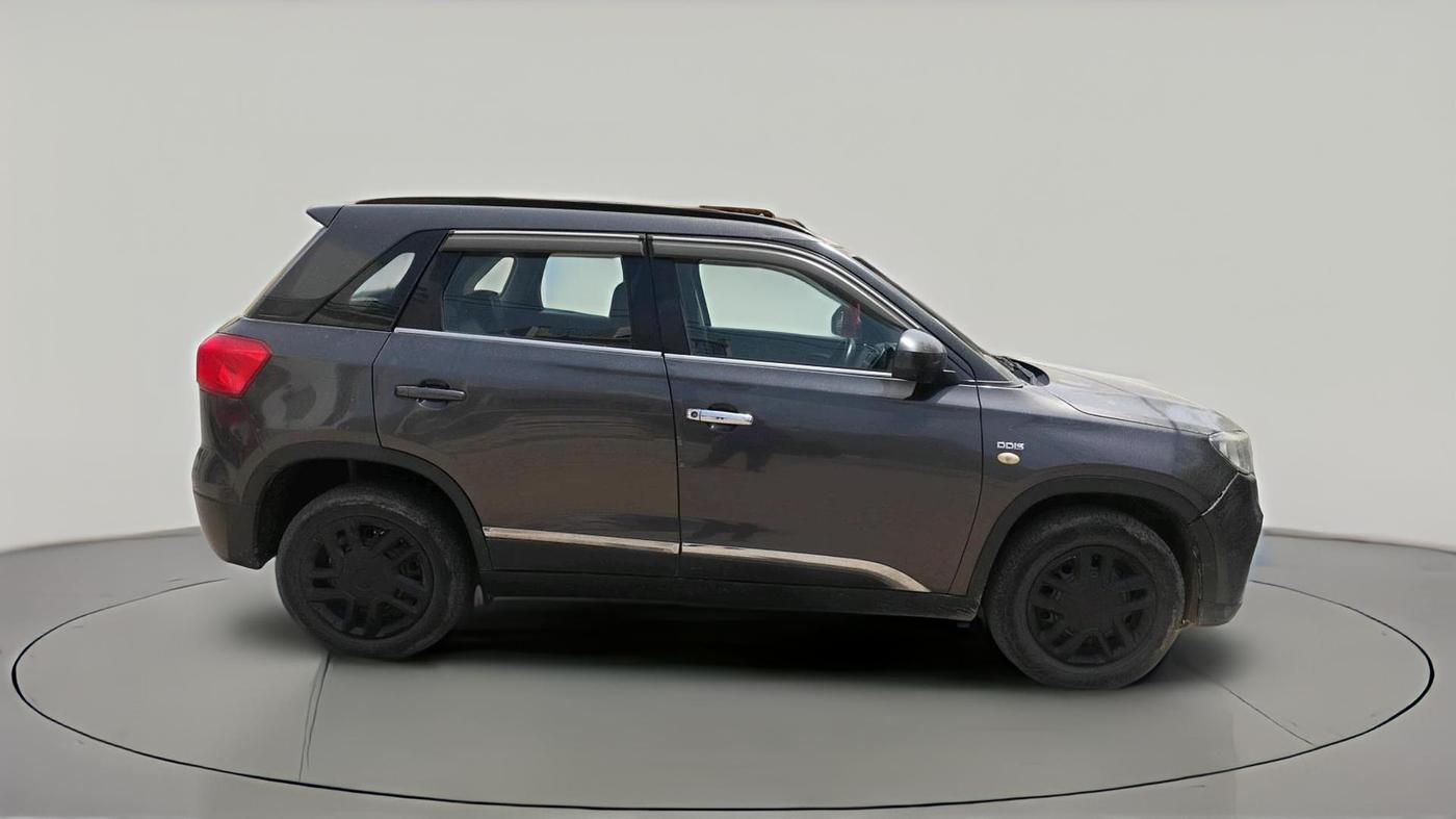 2016 Maruti Vitara Brezza VDI (O), Diesel, Manual, 1,35,678 km, exterior