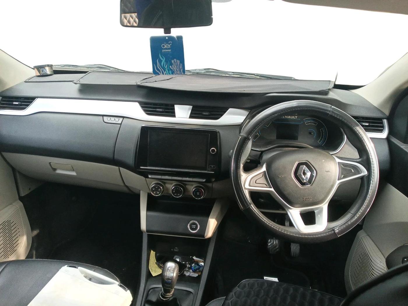 2020 Renault TRIBER RXZ AMT, Petrol, Automatic, 73,786 km, interior