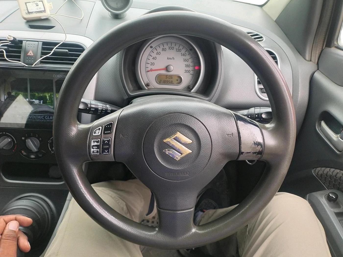 2013 Maruti Ritz ZDI, Diesel, Manual, 2,18,958 km, interior
