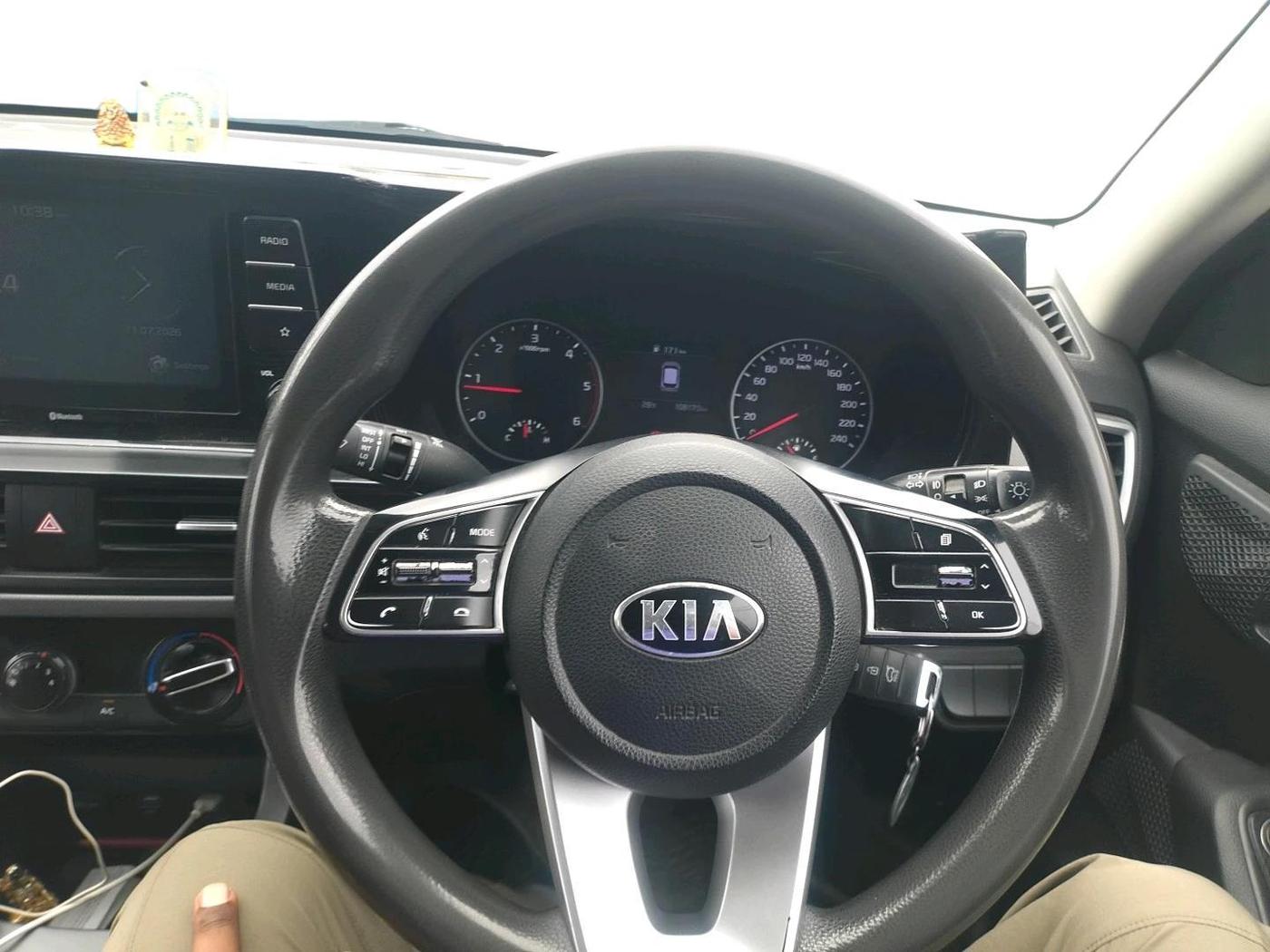 2020 KIA SELTOS HTK 1.5 DIESEL, Diesel, Manual, 1,08,170 km, interior