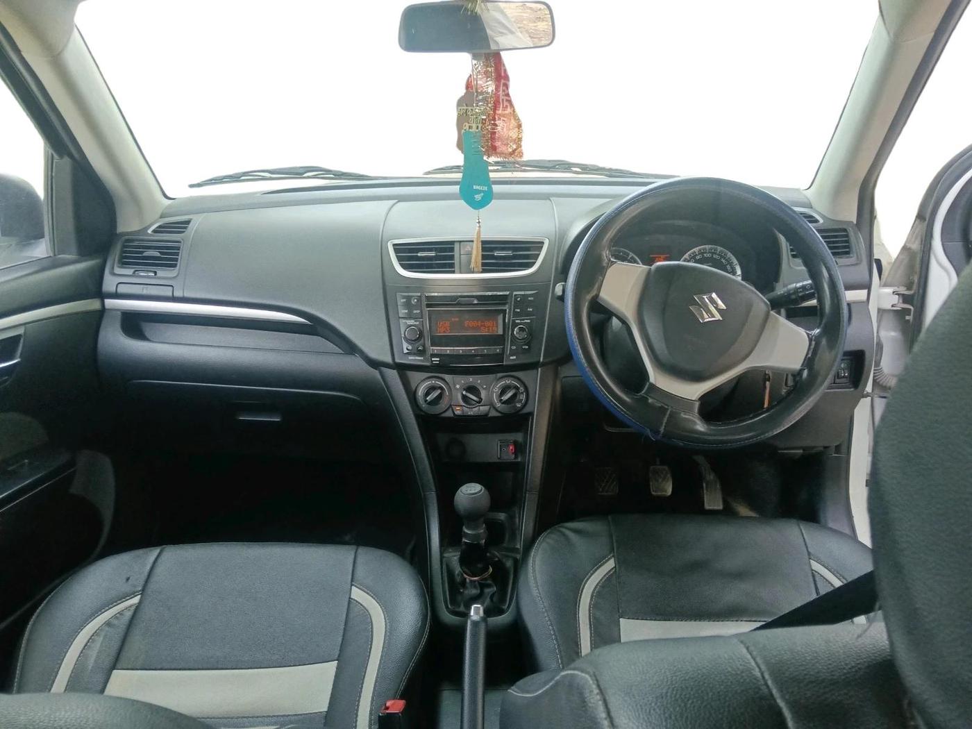 2017 Maruti Swift VDI, Diesel, Manual, 1,60,849 km, interior