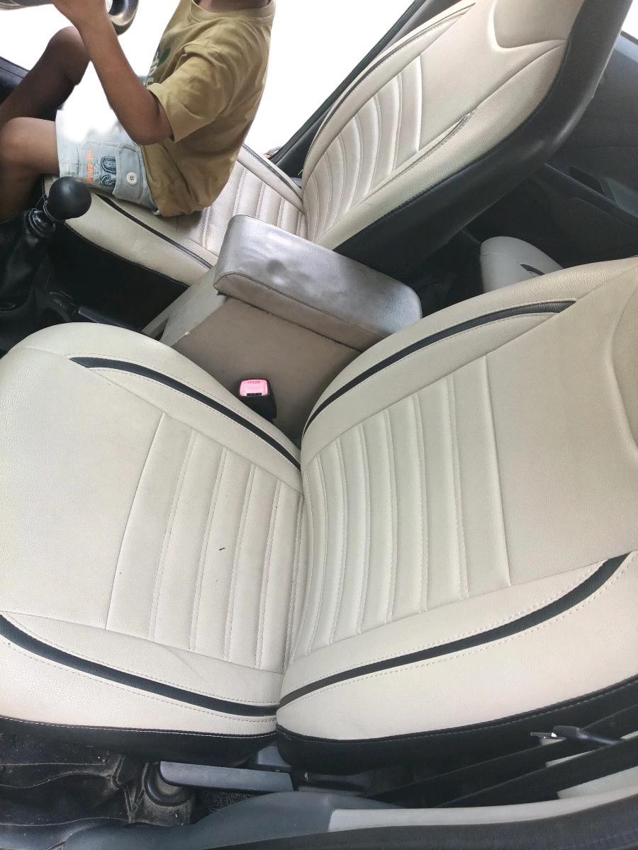 2012 Toyota Etios Liva GD, Diesel, Manual, 1,25,058 km, interior