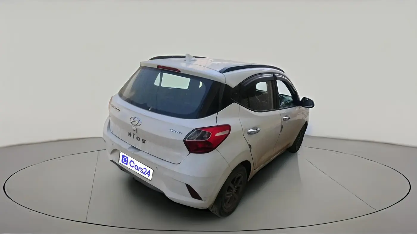 2022 Hyundai GRAND I10 NIOS SPORTZ 1.2 KAPPA VTVT, Petrol, Manual, 84,044 km, exterior