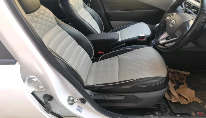 2022 Hyundai GRAND I10 NIOS SPORTZ 1.2 KAPPA VTVT, Petrol, Manual, 84,044 km, interior