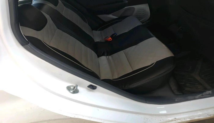 2022 Hyundai GRAND I10 NIOS SPORTZ 1.2 KAPPA VTVT, Petrol, Manual, 84,044 km, interior