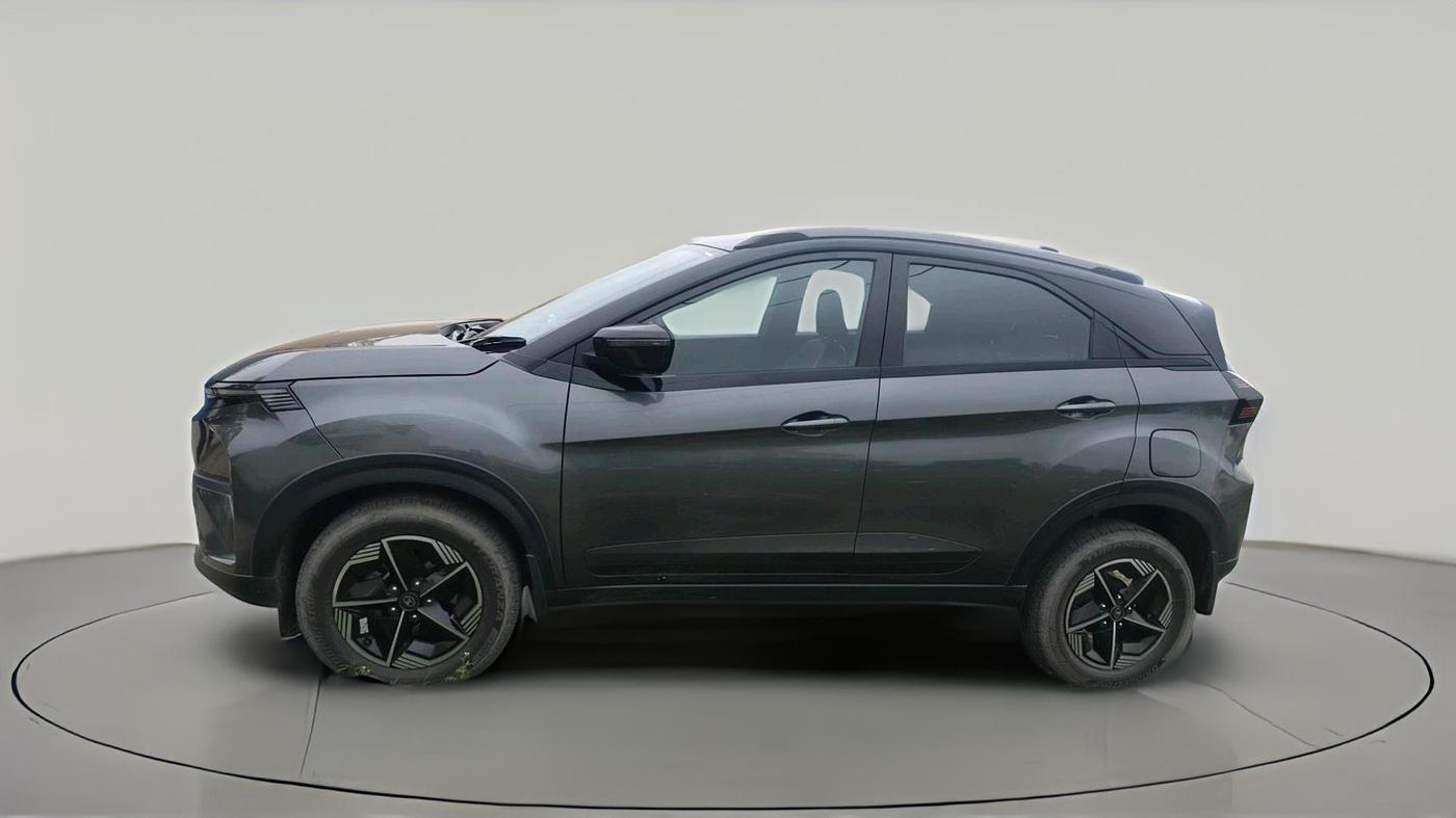 2023 Tata NEXON FEARLESS PLUS S 1.2 REVOTRON 6 MT DT, Petrol, Manual, 33,864 km, exterior