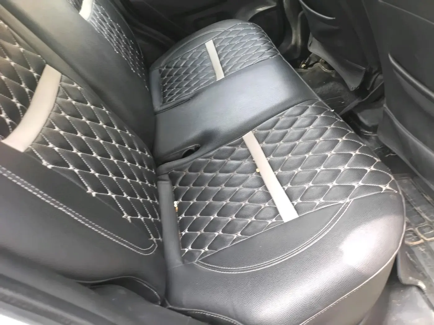 2015 Maruti Swift VDI, Diesel, Manual, 1,21,002 km, interior