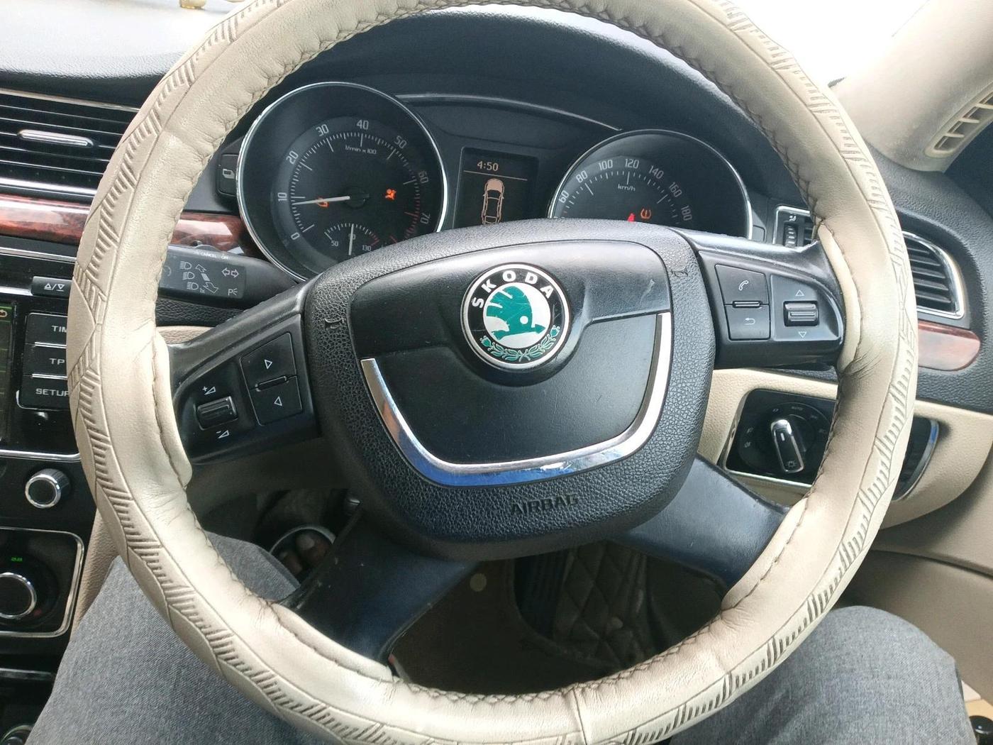 2011 Skoda Superb ELEGANCE 1.8 TSI MT, Petrol, Manual, 89,151 km, interior