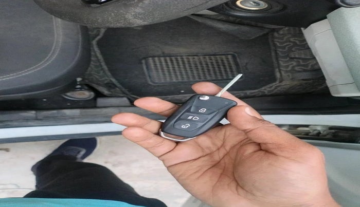 2021 Tata NEXON XZ DIESEL, Diesel, Manual, 1,90,629 km, interior