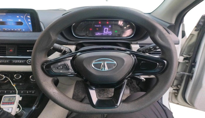 2021 Tata NEXON XZ DIESEL, Diesel, Manual, 1,90,629 km, interior