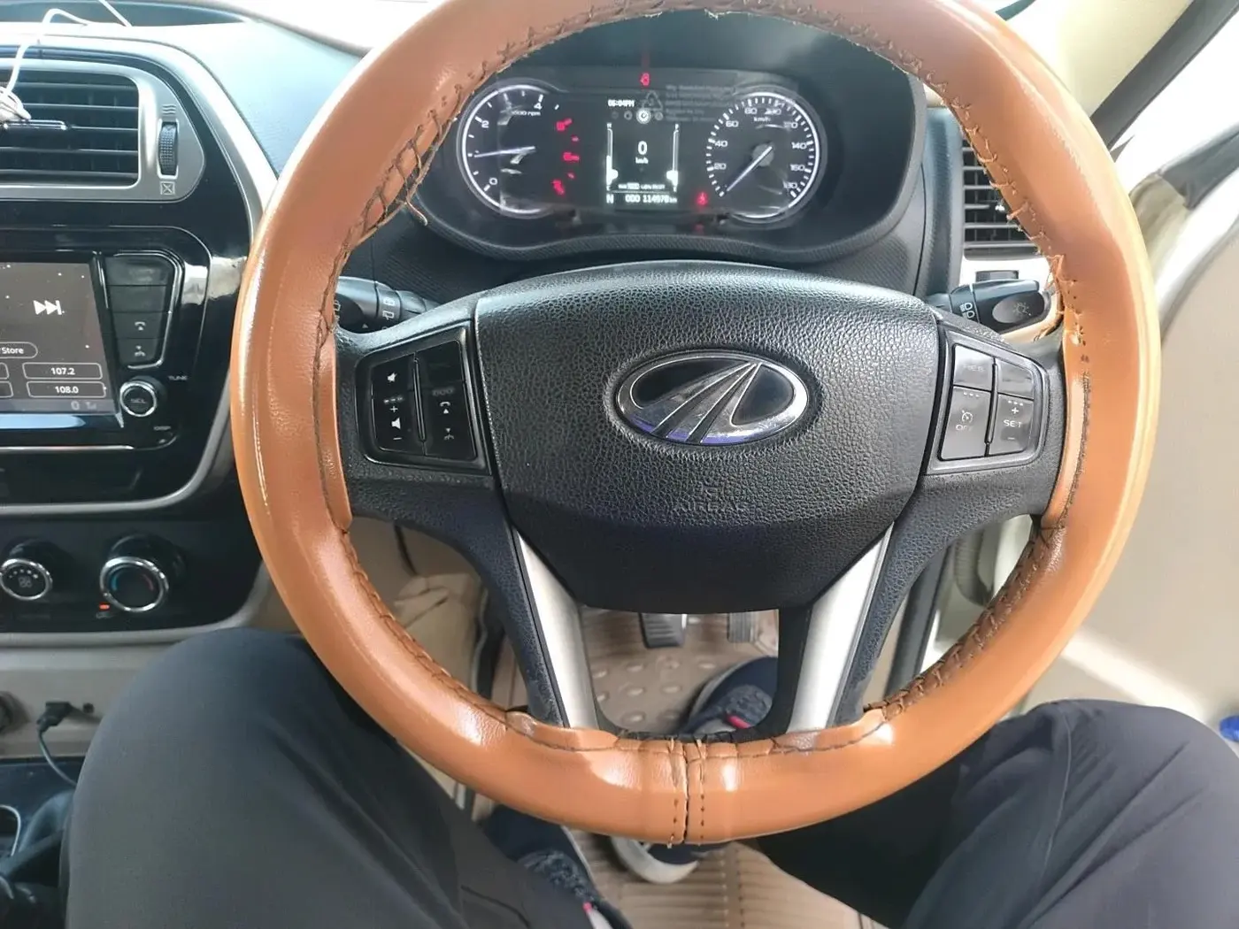 2021 Mahindra BOLERO NEO N 10, Diesel, Manual, 1,14,978 km, interior