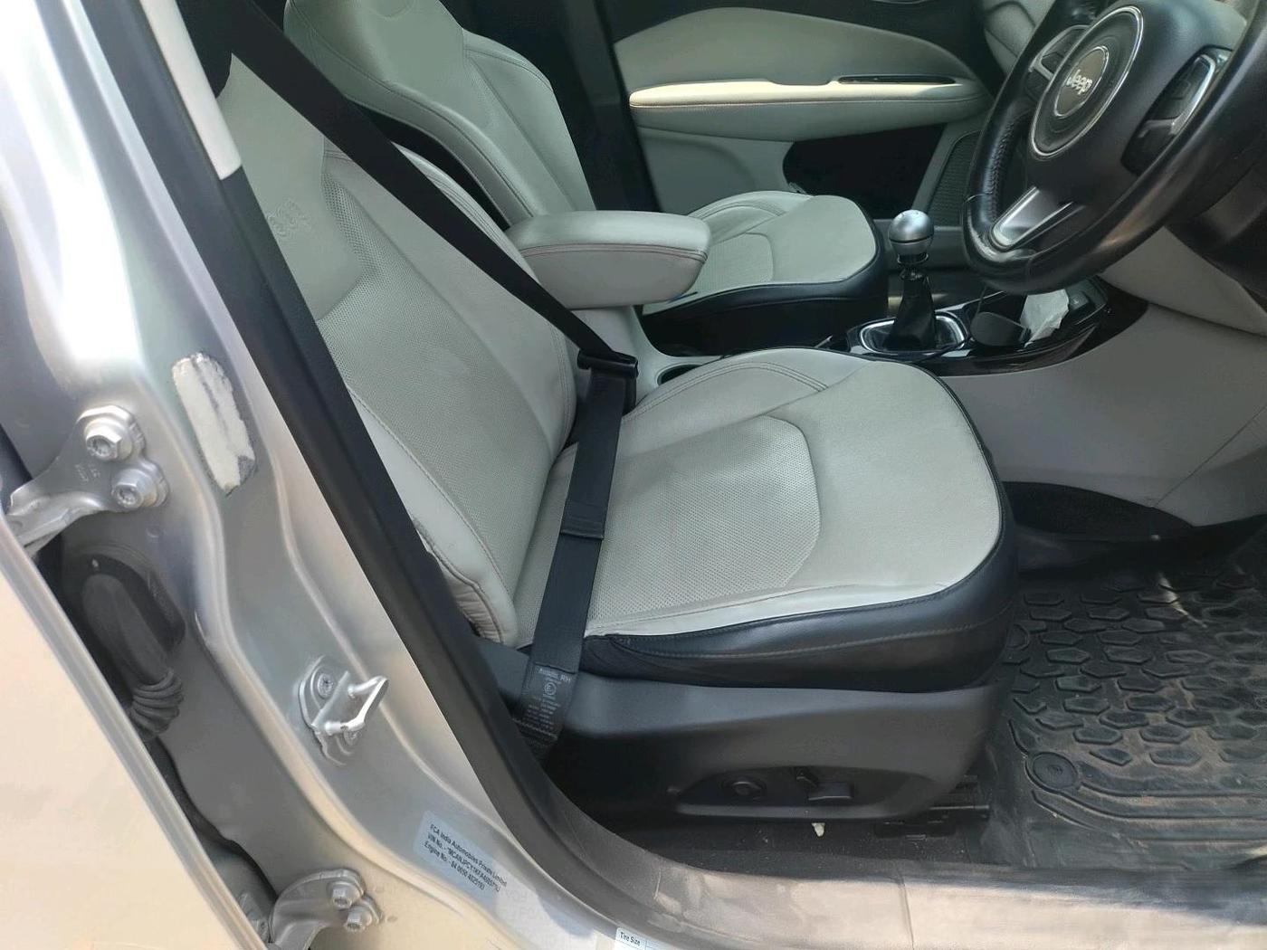 2018 Jeep Compass LIMITED PLUS DIESEL, Diesel, Manual, 1,18,000 km, interior