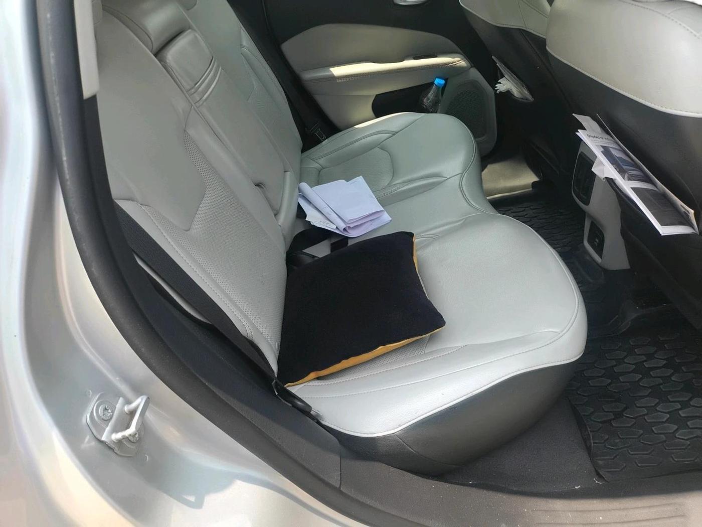 2018 Jeep Compass LIMITED PLUS DIESEL, Diesel, Manual, 1,18,000 km, interior