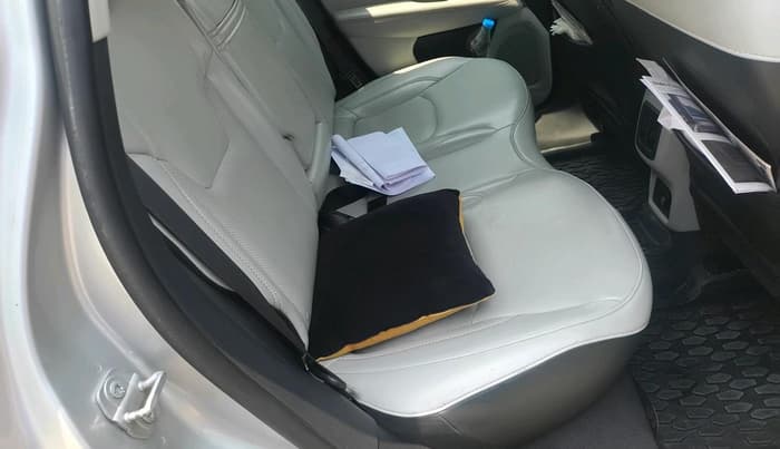 2018 Jeep Compass LIMITED PLUS DIESEL, Diesel, Manual, 1,15,668 km, interior