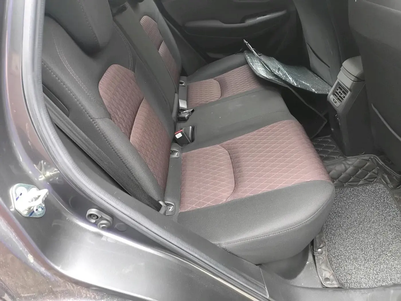 2024 Maruti Grand Vitara DELTA SMART HYBRID, Petrol, Manual, 9,490 km, interior
